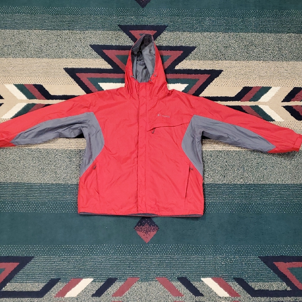 Columbia Red and Gray Mens Raincoat